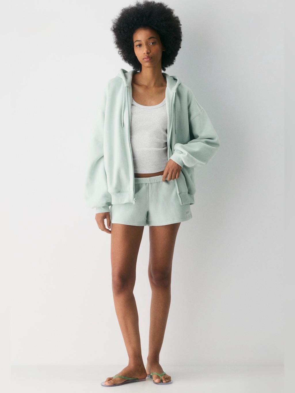 Aritzia Cozy Sweatfleece Boyfriend Low Rise Mini Short